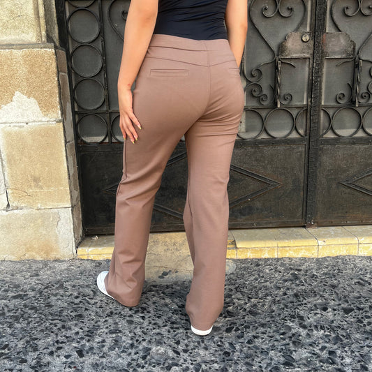 Pantalón Noelia Café