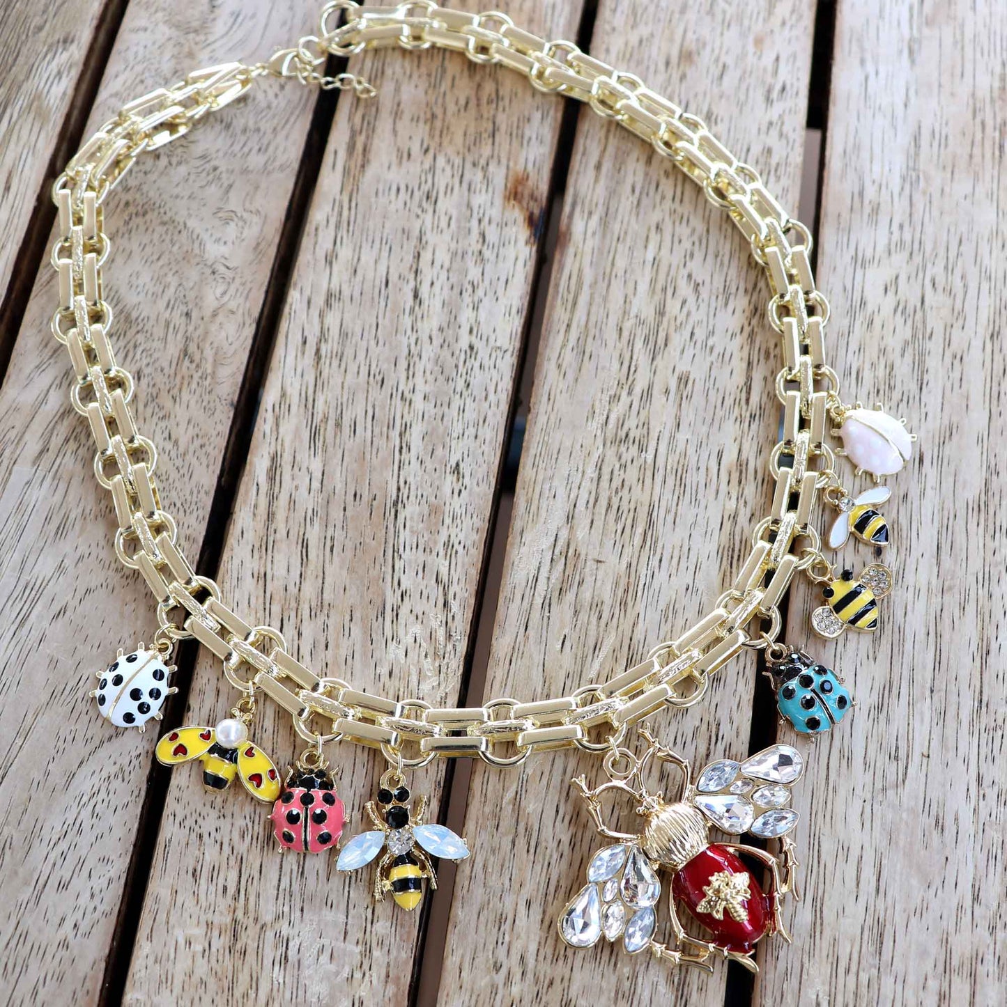Collar Aruma