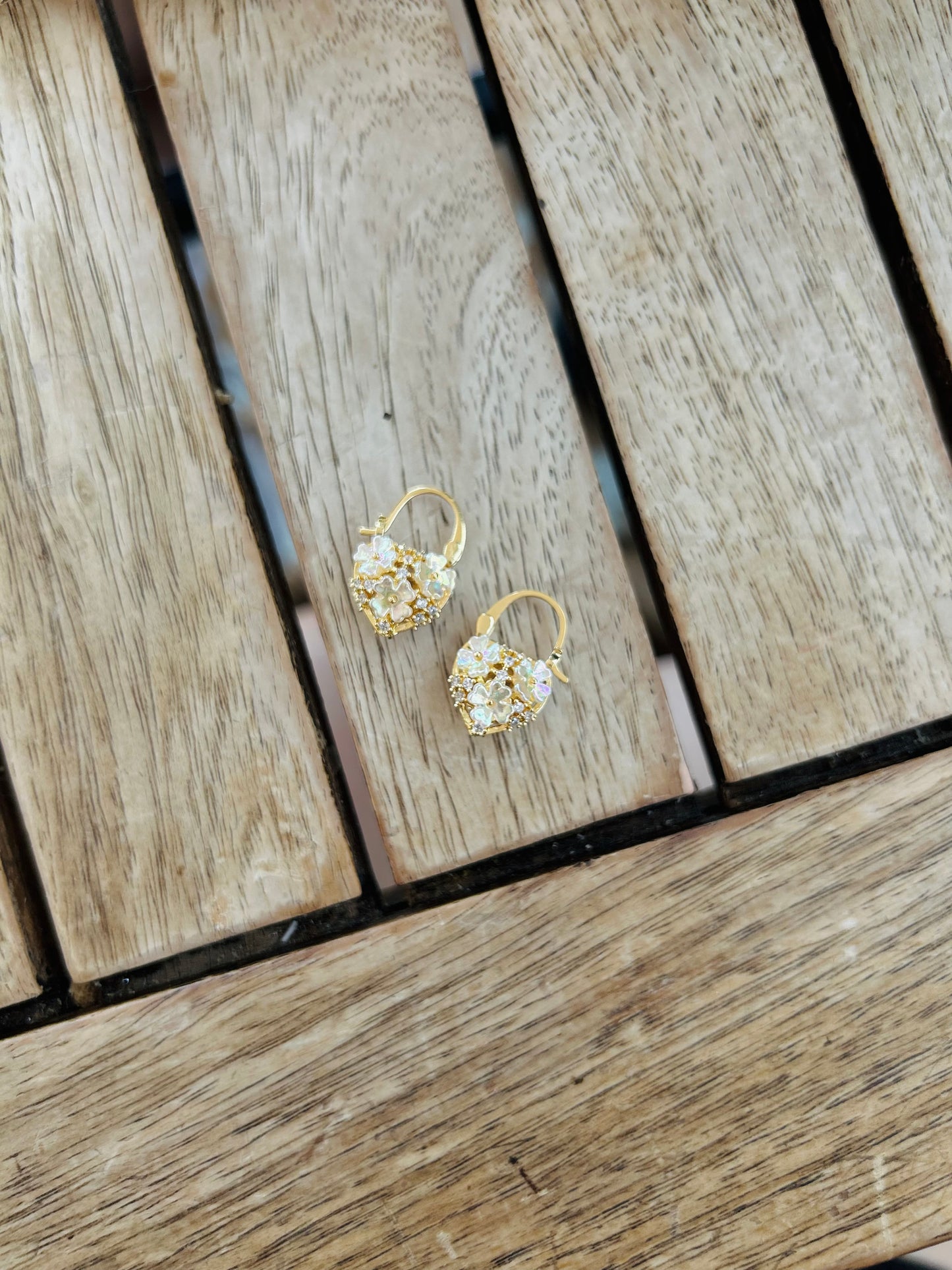 Aretes Nelys