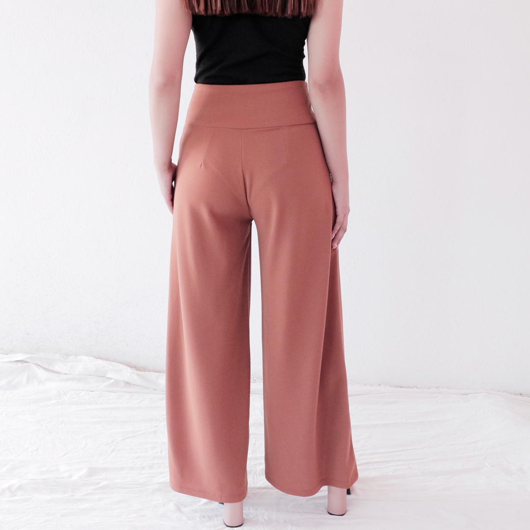 Pantalón Yuri Camel