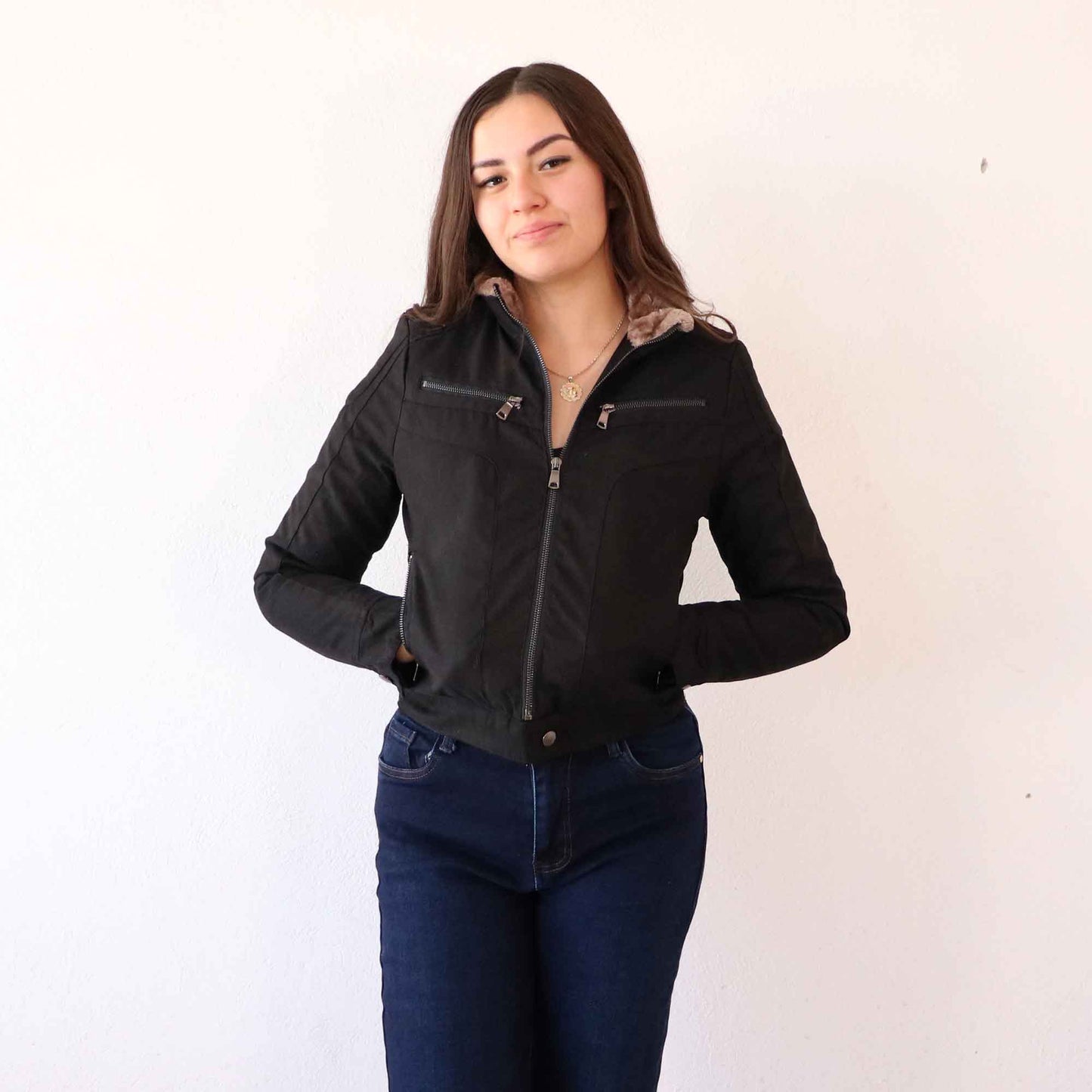 Chamarra Astana Negra