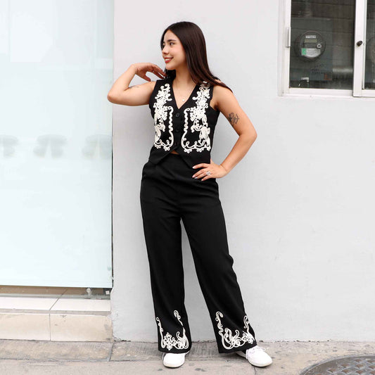 Conjunto Akila Negro