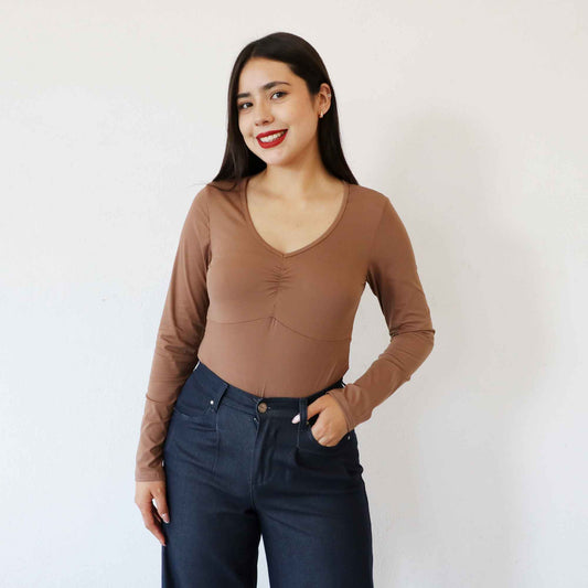 Pantiblusa Sunniva Café